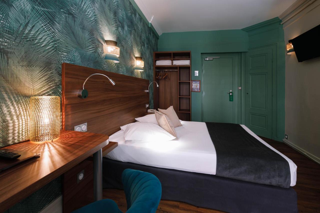 Hotel Du Dauphin Lione Esterno foto