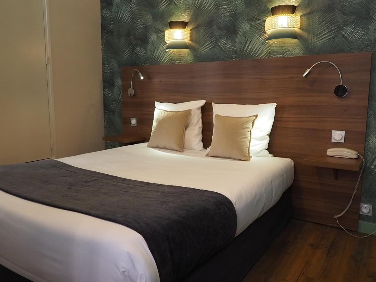 Hotel Du Dauphin Lione Esterno foto